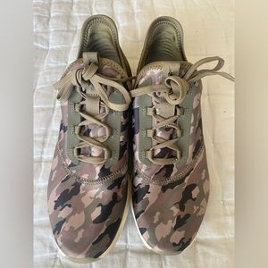 Reebok DMX Moving Air Camo sneakers